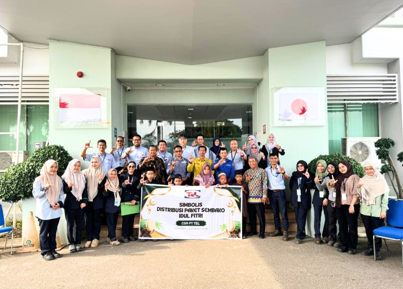 PT TeL Berbagi Kebahagiaan Lebaran, 1.000 Paket Sembako Disalurkan ke Masyarakat