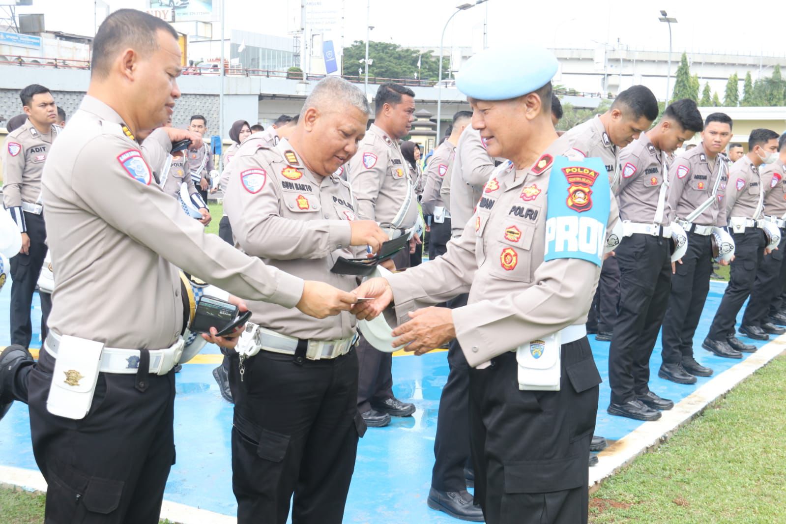 Cegah Terjadinya Perilaku Menyimpang, Irwasda Polda Sumsel Berikan Wejangan Personel Jajaran Lalu Lintas 