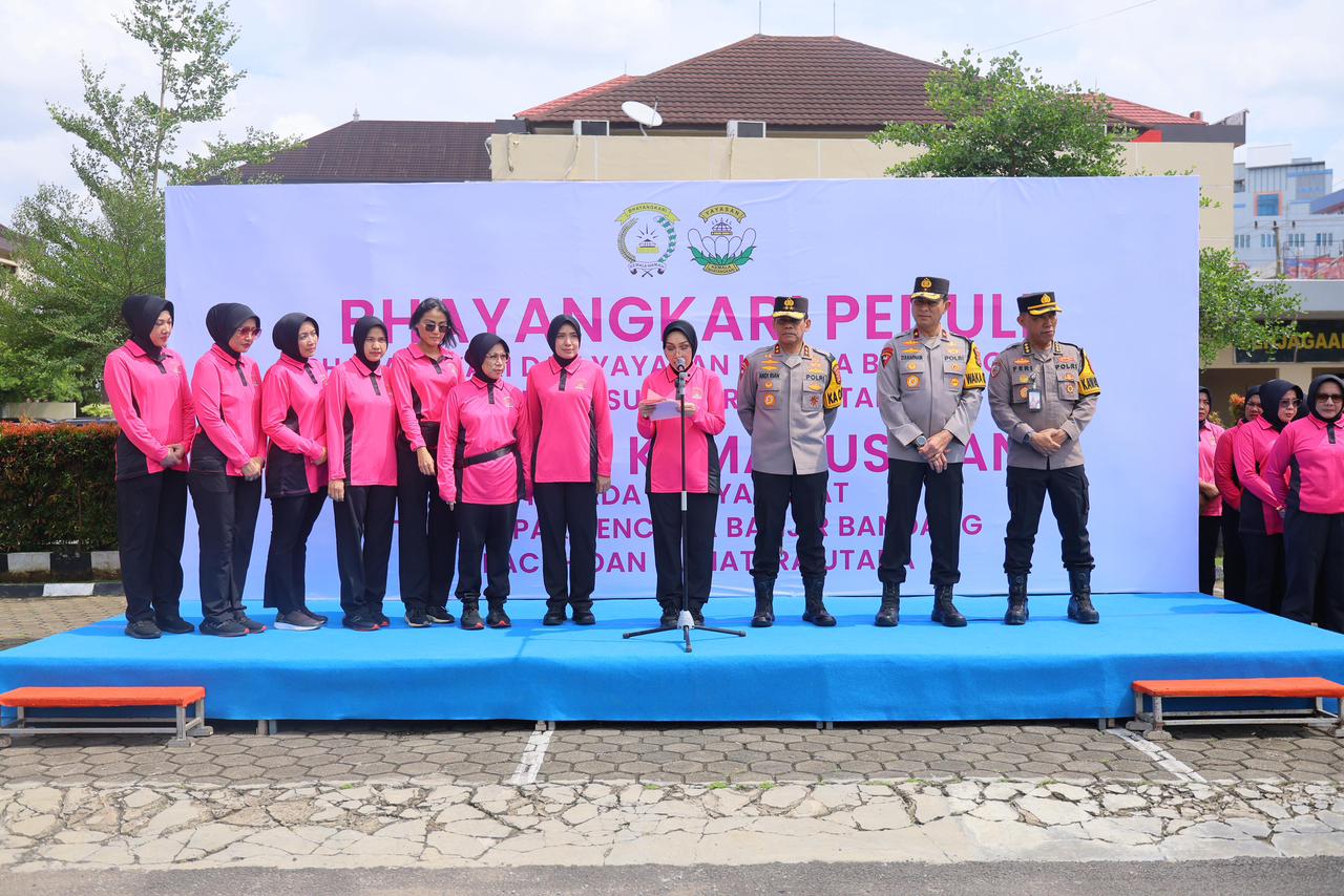 Misi Kemanusiaan Polda Sumsel Bantu Korban Banjir Bandang di Langkat dan Aceh Tamiang