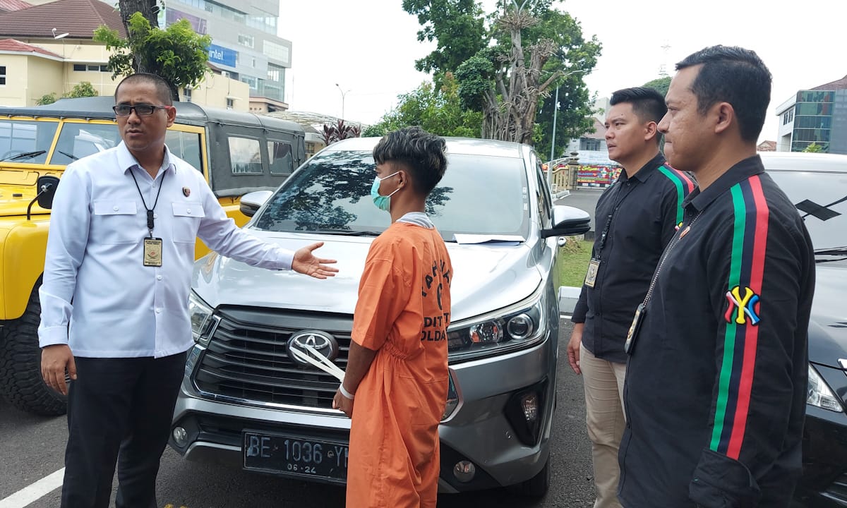 Bermodal Mobil Innova Rental, Tiga Kali Antar Benih Baby Lobster Bernilai Miliaran Rupiah dari Lampung