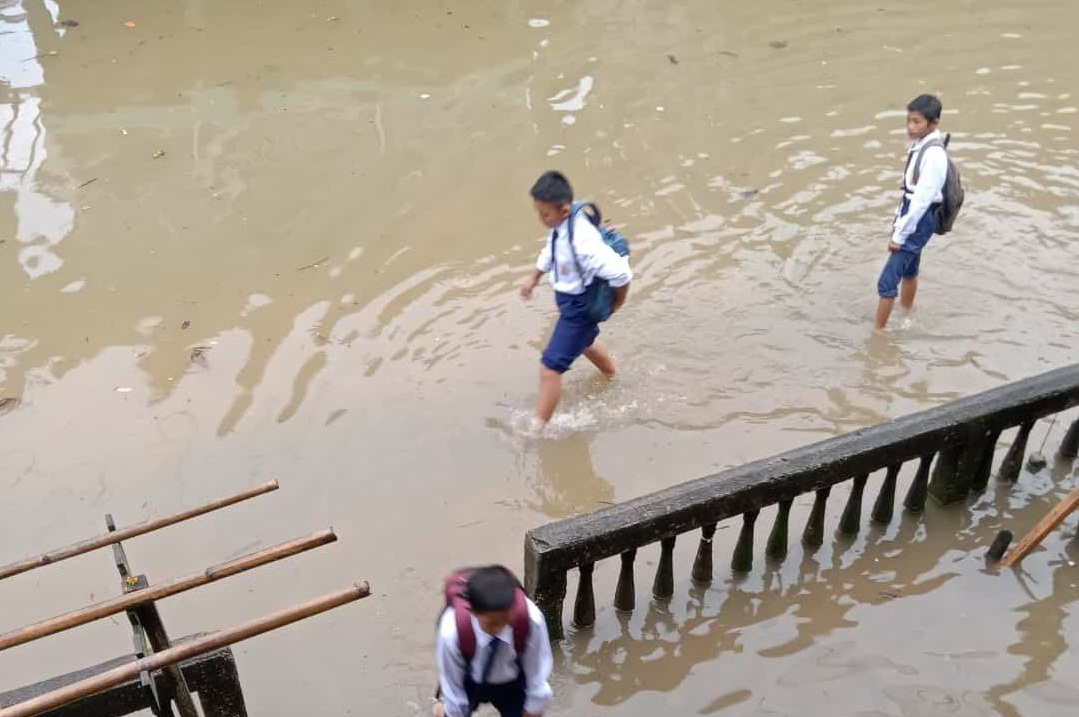 Empat Kecamatan di Kabupaten Muratara Banjir, Tim BPBD Siaga 