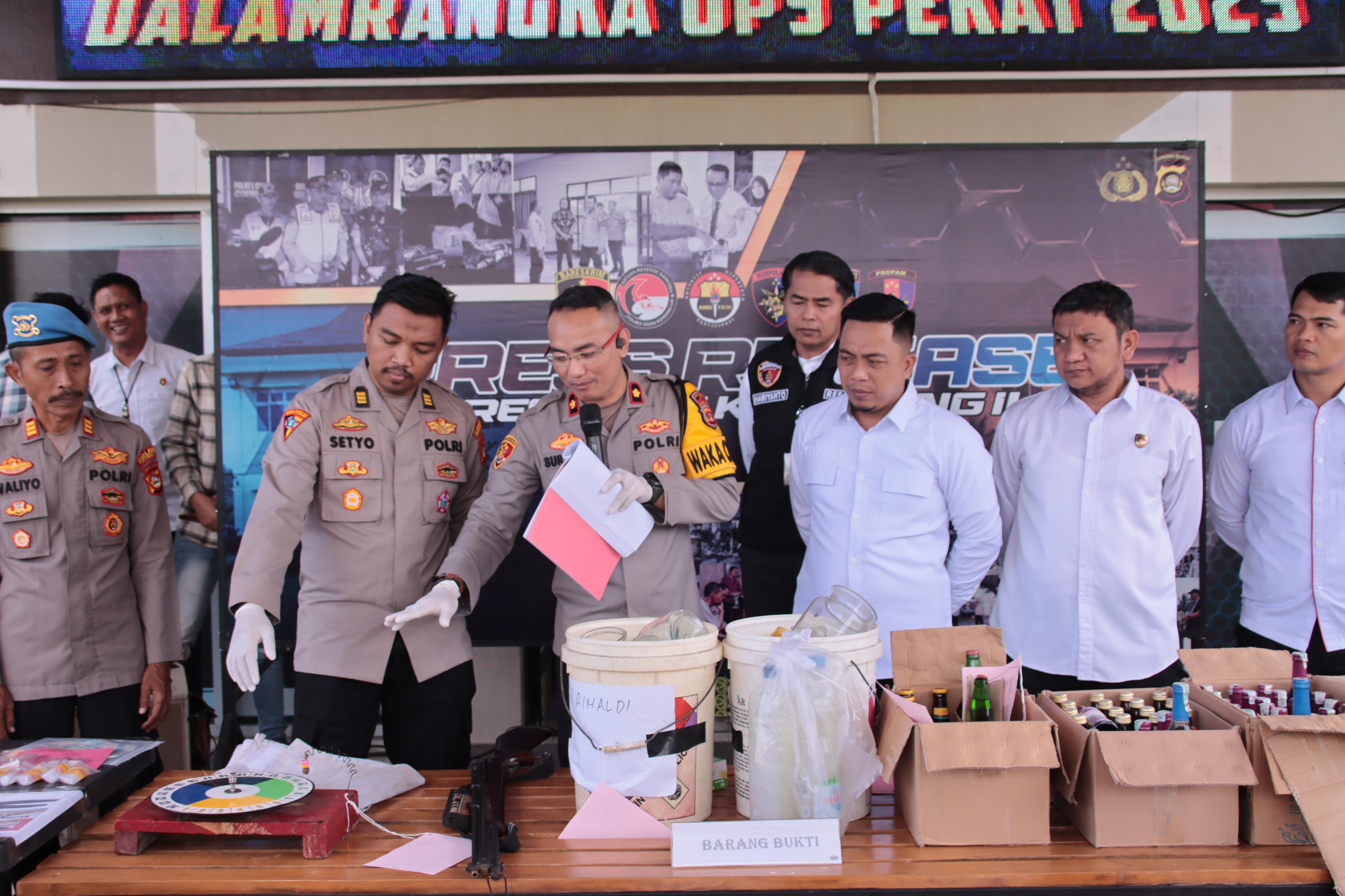 Polres OKI Amankan 12 Tersangka dan Sejumlah Barang Bukti Selama Operasi Pekat