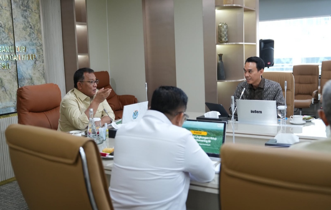 Bupati OKI Minta Dukungan KLH Perkuat Penanganan Karhutla dan Pengelolaan Sampah