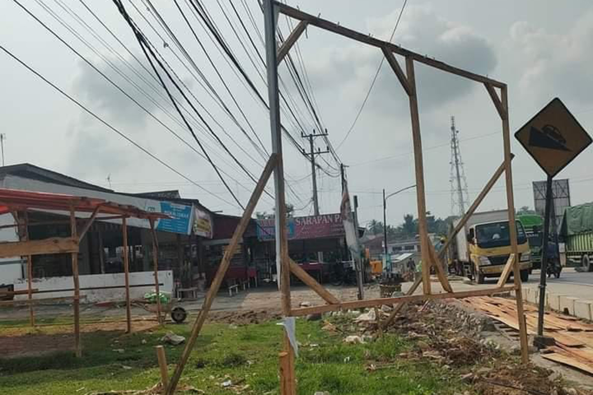 Spanduk Kedua Calon Bupati Banyuasin Dirusak, Tokoh Pemuda Minta Pendukung Tahan Diri untuk Cegah Konflik