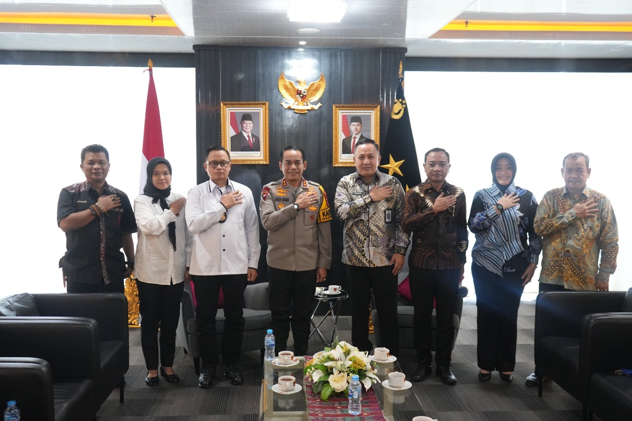 Perkuat Sinergi, Kakanwil Kemenkum Sumsel dan Kapolda Sumsel Bahas Harmonisasi Hukum dan Penegakan Keadilan