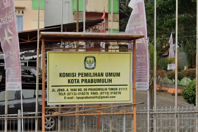 Waw, Ternyata Tak Hanya Aldi Taher, Mantan Wawako Prabumulih Terdaftar Caleg di 2 Parpol, KPU Kota Ambil Sikap