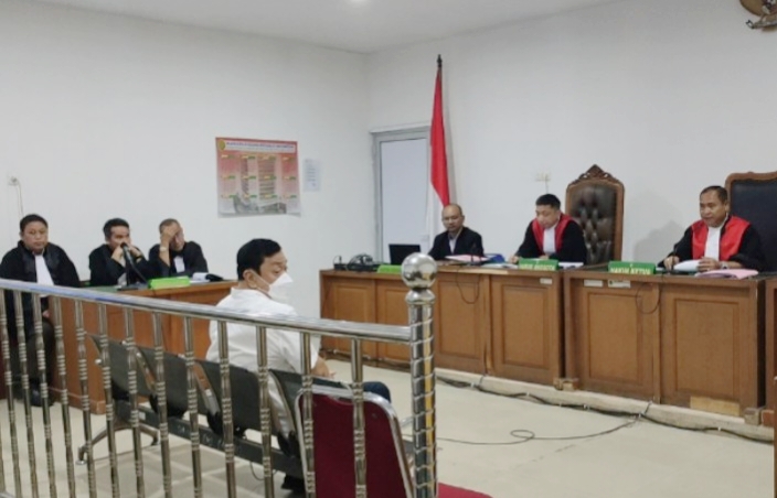 Hakim Tolak Eksepsi Afen Bos Sawit Bangka, Perintahkan Jaksa Hadirkan Saksi Sidang Korupsi Izin Sawit Mura