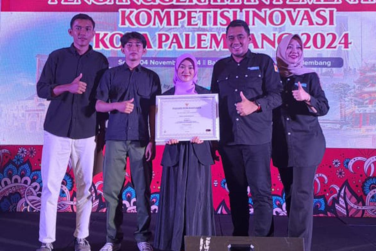 Tim Inovator Center Universitas Bina Darma Raih Dua Penghargaan di Kompetisi Inovasi Kota Palembang 2024