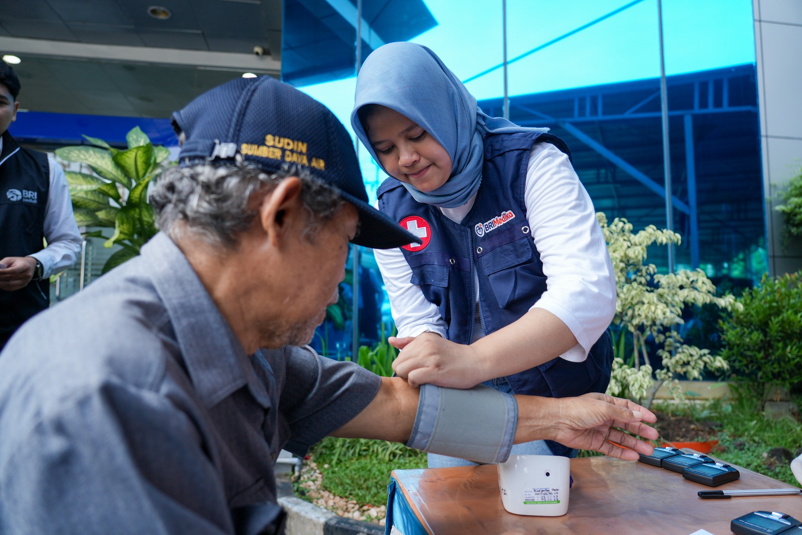 Aksi Nyata Perkuat Akses Kesehatan Inklusif di Indonesia, BRI Peduli Gelar Pemeriksaan Gratis Bagi 9.500 Warga