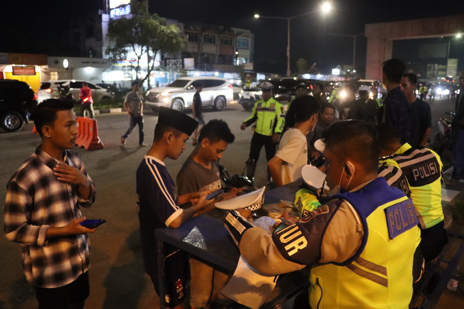 Razia Kendaraan Malam Minggu Satlantas Polrestabes Palembang Tindak 63 Pelanggar, Sadar Keselamatan Lalulintas