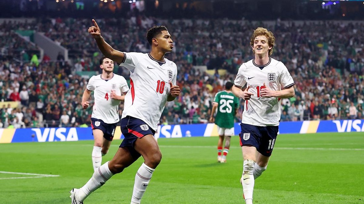 Bermain 10 Orang, Inggris Kalahkan Meksiko 3-2