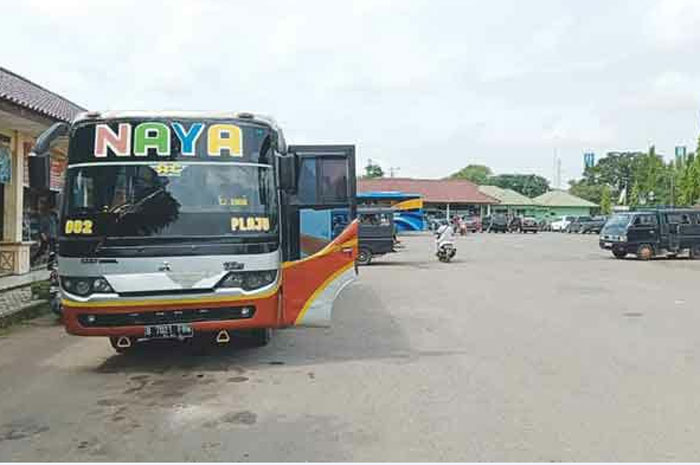 Kok Bisa Bus AKDP Muara Enim-Palembang Sepi Penumpang, Damri Full