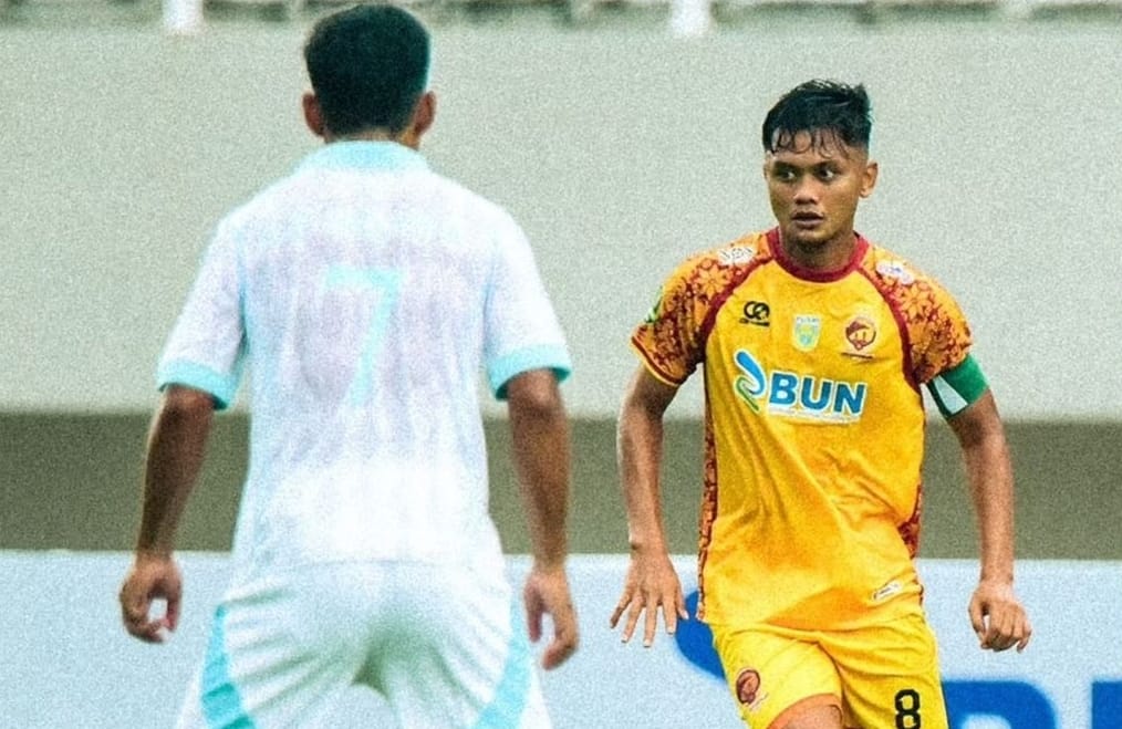 Ini Sosok Kapten SFC Tegar Hening Pangestu, Diganjar Kartu Merah Lawan Persiraja Kini Akunnya Banyak Dicibir