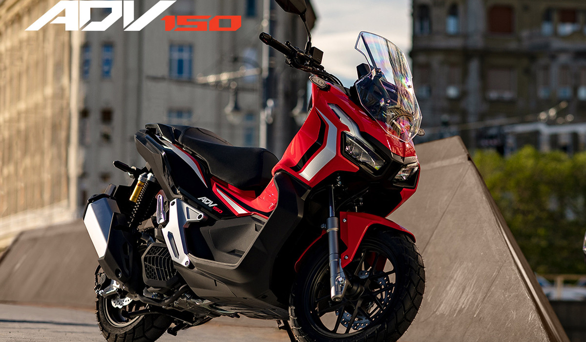 Photo: Sumeks Honda Offers Diverse Motorcycle Designs With Adv 160 And Pcx 160