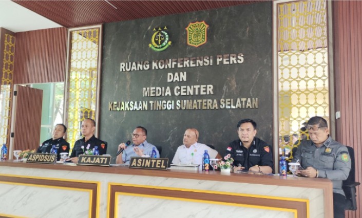 Gathering Bersama Media, Kajati Sumsel Spill Capaian Kinerja Tipikor Semester I 2026