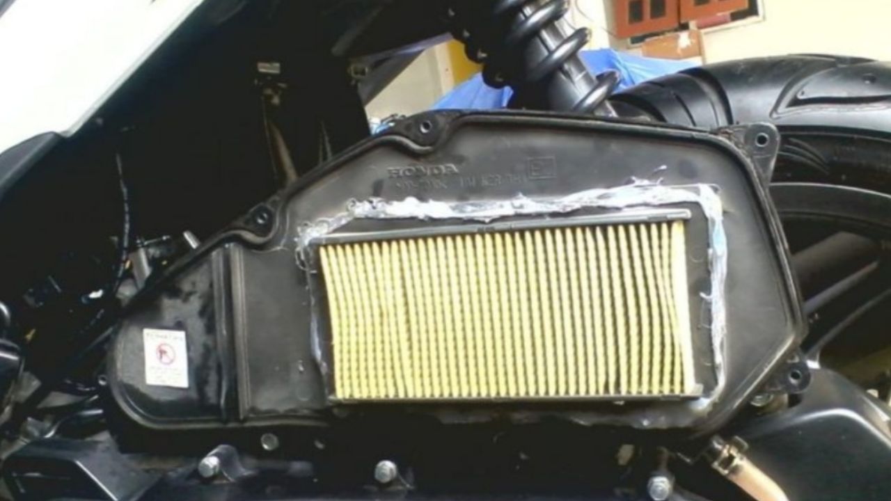 Tips Membersihkan Filter Udara Motor Matic yang Kotor Agar Lebih Bersih: Langkah Tepat untuk Performa Maksimal