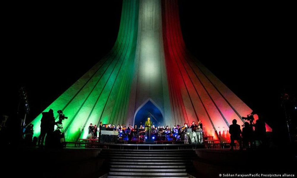 Musisi Iran Ramai-ramai Pulang Kampung dari Pengasingan, ini Perjalanan Musik di Negeri Paramullah