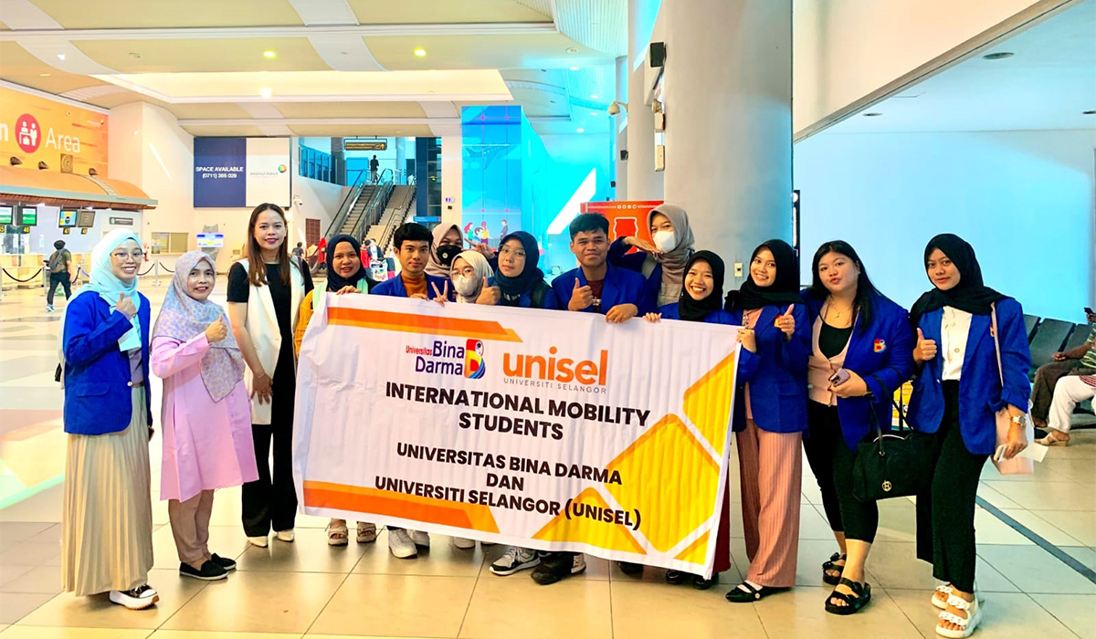 11 Mahasiswa UBD Palembang Jalani Pertukaran Pelajar ke Unisel Malaysia