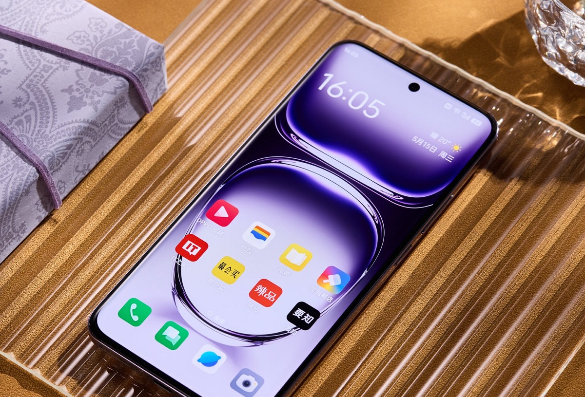 OPPO Reno13 Segera Rilis, Desain Kamera, Panel Belakang hingga Frame Mirip iPhone 15