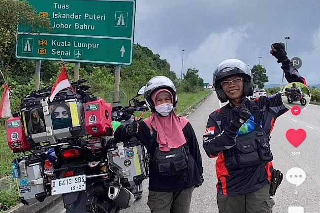 Pasutri Naik Motor ke Tanah Suci Saat Ini Sudah di Malaysia, Netizen Minta Update di Setiap Perbatasan Negara