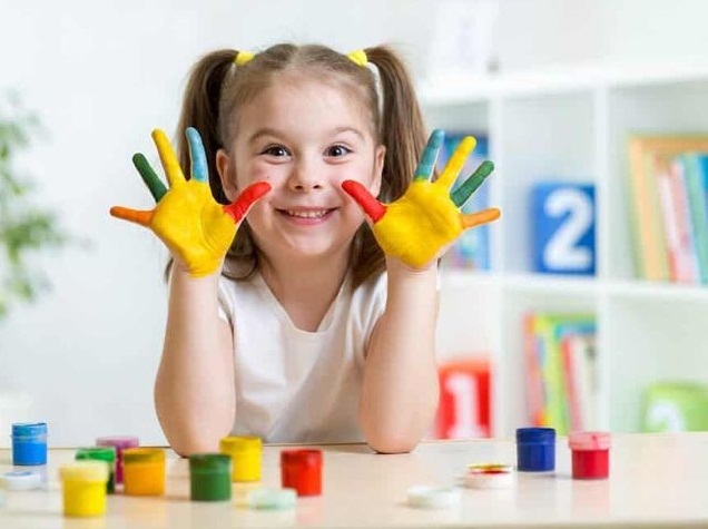  Mengenal Sensory Play, 7 Rekomendasi Ide Permainannya untuk Mengasah Kemampuan Sensorik Anak