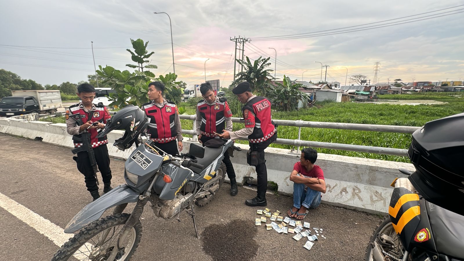 Tim Patroli Polres Ogan Ilir Amankan Pelaku Pungli yang Kerap Meresahkan Pengguna Jalan