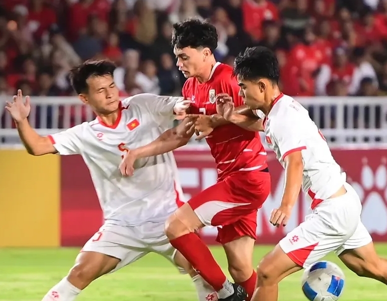 Stadion Sumut Bergetar! Gol Reno Salampessy Bungkam Vietnam, Indonesia di Ambang Juara Grup A ASEAN U-19 2026