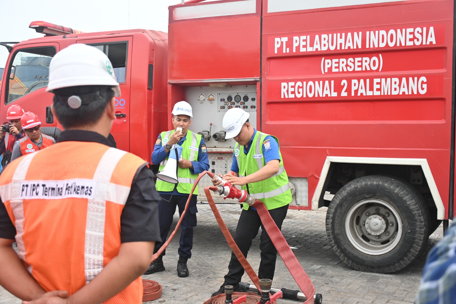 Peringati Bulan Bakti K3 Nasional Tahun 2024, Pelindo Regional 2 Palembang: Tumbuhkan Budaya Keselamatan Kerja