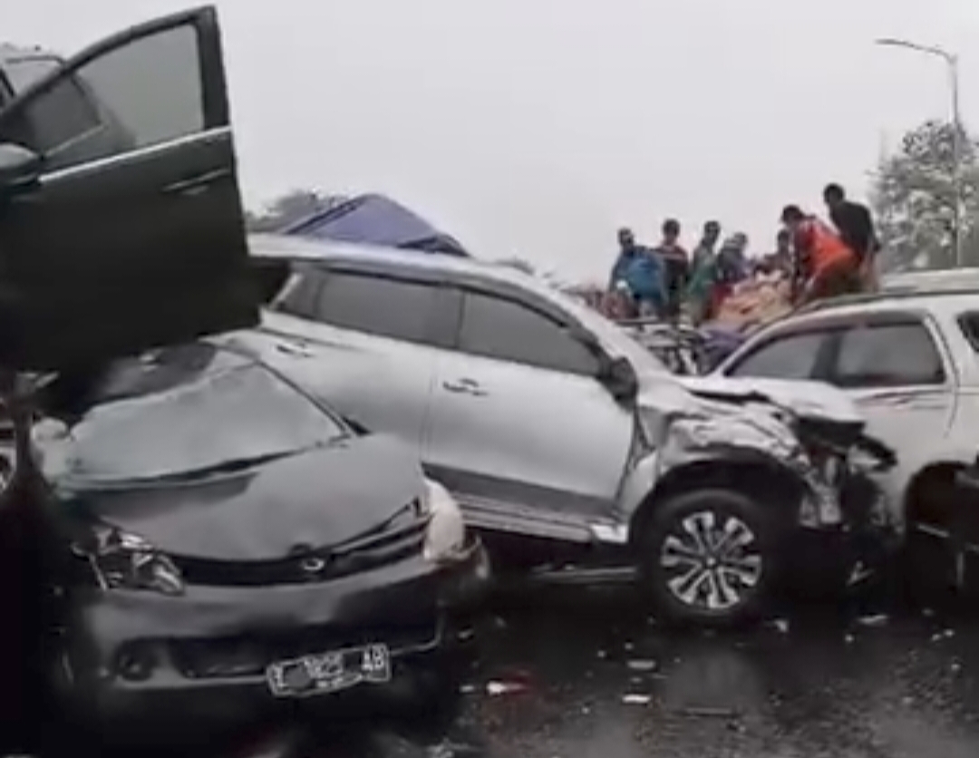 Polisi Sebut Korban Kecelakaan Beruntun di KM 92 Tol Purbaleunyi Bertambah, Total Jadi 29 Orang 