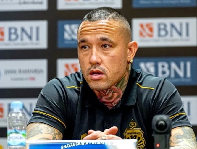 DITAHAN, Radja Nainggolan Tersandung Kasus Narkoba,  Karier Cemerlang Berakhir di Jeruji Besi?