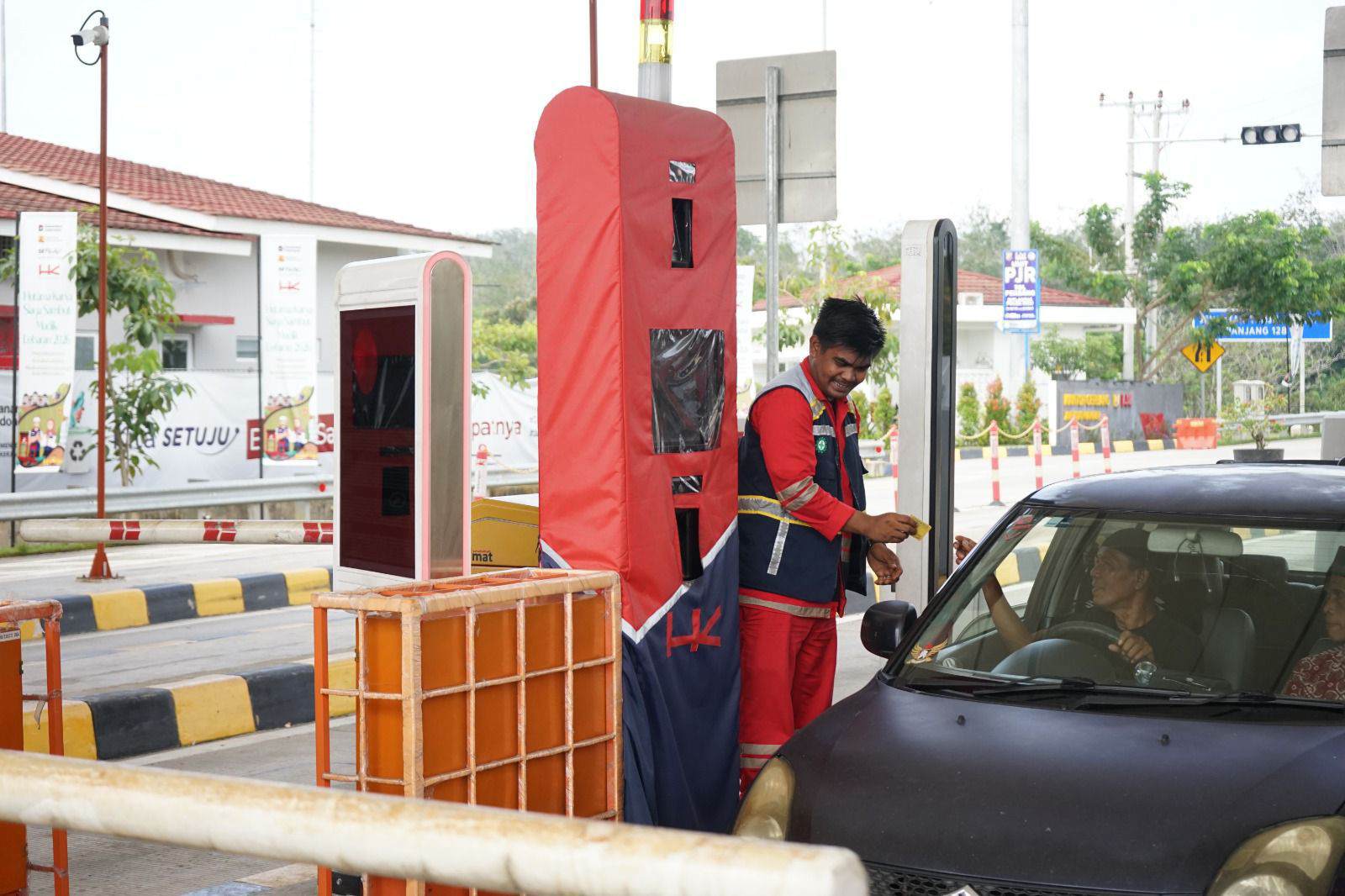 Pemadaman Listrik Massal di Sumatera, Hutama Karya Pastikan Layanan Operasional Jalan Tol Berjalan Normal