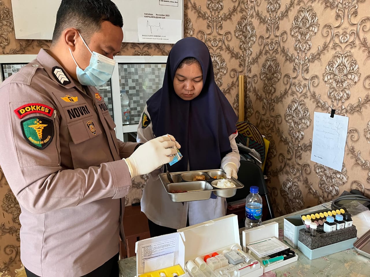 Dokkes Polres Ogan Ilir Lakukan Pemeriksaan Food Security MBG SPPG dengan Metode Organoleptik dan Kimiawi