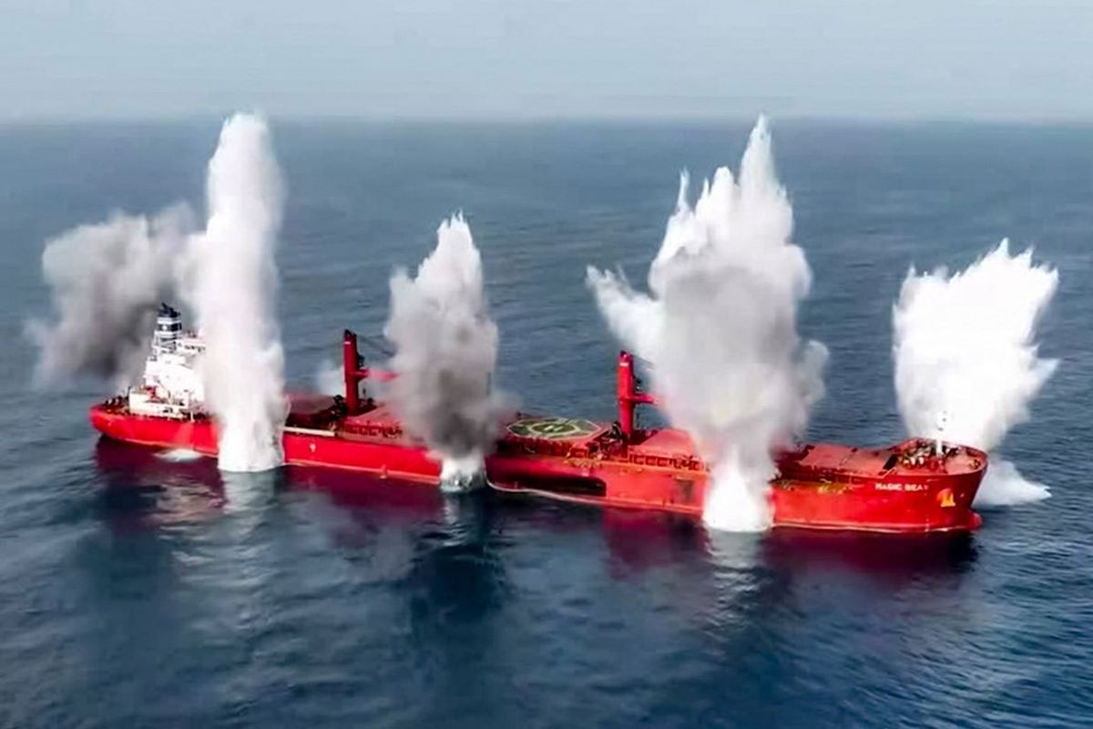Respons Arab Saudi, Houthi Blokade Laut 