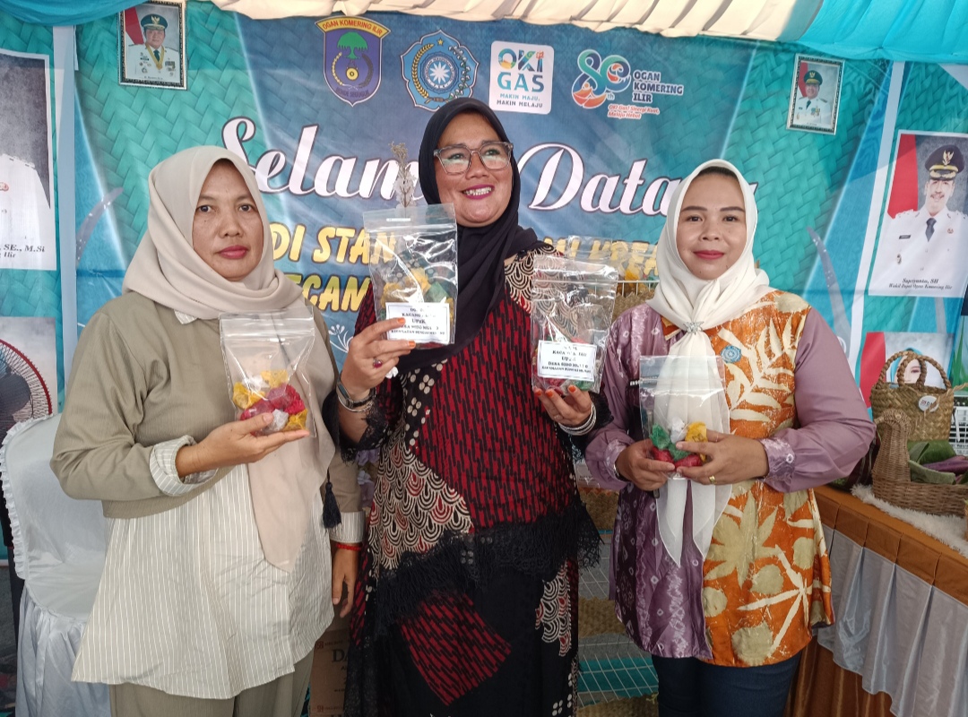 Stand Kecamatan Sungai Menang Pamerkan Dodol Kacang Ijo