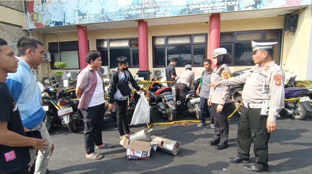 Selama Bulan Mei, 235 Motor Pakai Knalpot Brong Terjaring Razia Satlantas Polrestabes Palembang 
