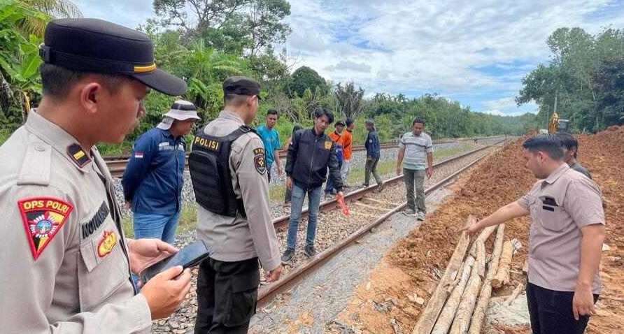 Pekerja Proyek Talut Coran Penahan Rel Kereta Api di OKU Tewas Disambar Babarajang 