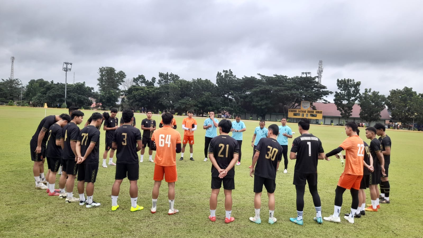 Sriwijaya FC Kembali Gelar Latihan Pasca Libur Natal dan Tahun Baru, Ada 12 Talenta Lokal Sumsel Ikuti Trial 