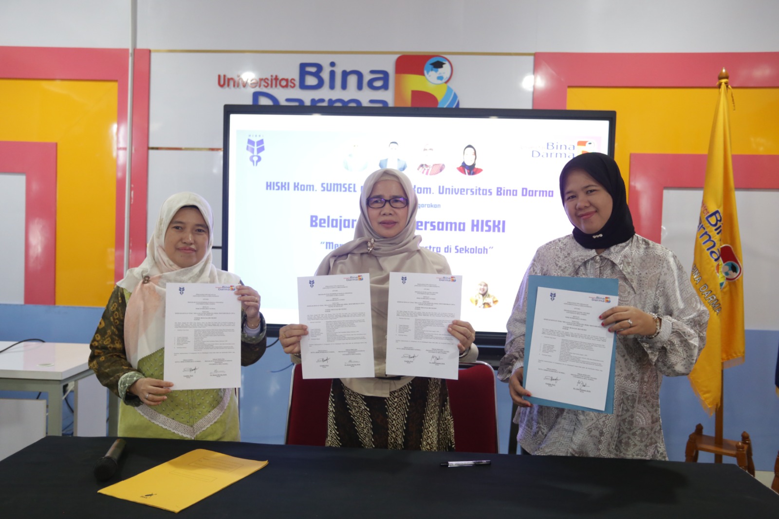 Prodi Sastra Inggris UBD dan HISKI Tingkatkan Literasi Sastra di Sekolah Melalui Kolaborasi Strategis