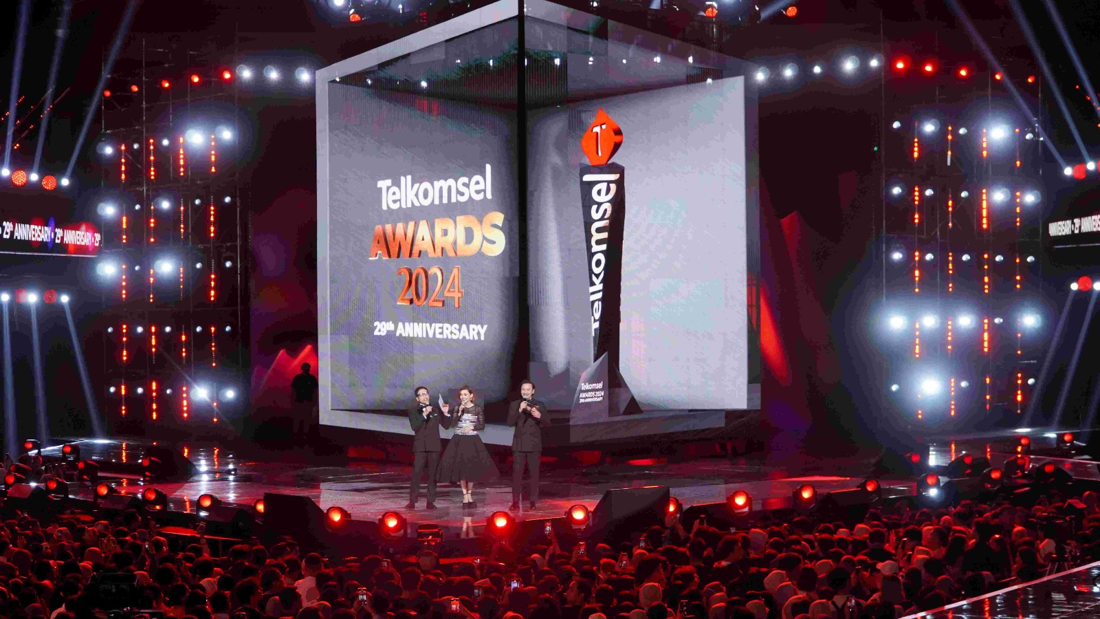 Apresiasi Karya dan Prestasi Pegiat Industri Kreatif Digital, Ini Daftar Peraih Telkomsel Awards 2024