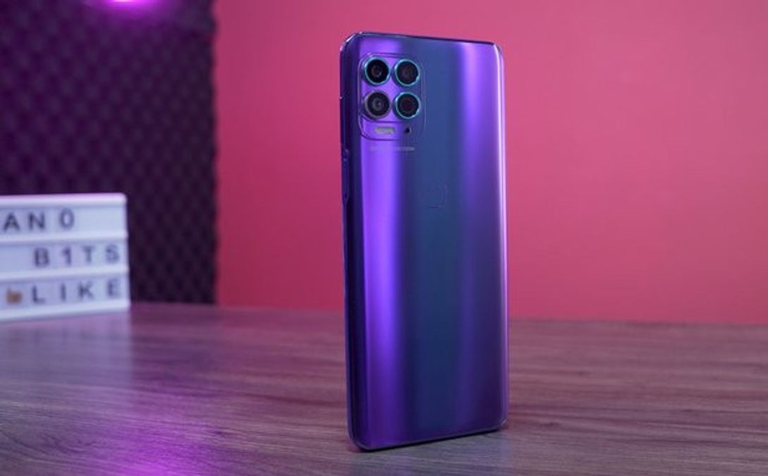 Moto G 100 Pro Ditenagai Chipset MediaTek Dimensity 7300 Fabrikasi 4nm, Performa Kencang!