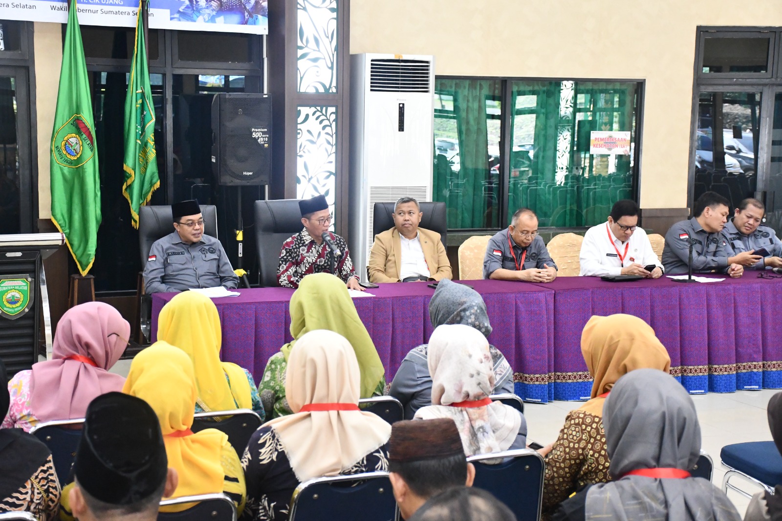 Kloter 1 Asal OKU Timur Dijadwalkan Tiba di Palembang 13 Juni 2025 Dini Hari