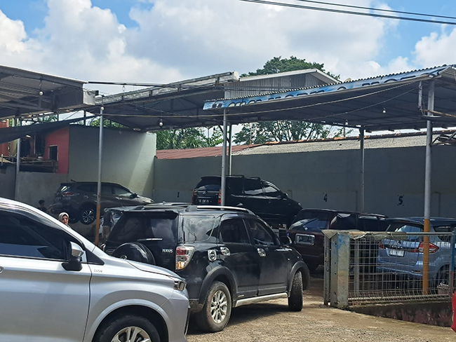 Banjir Rezeki, Tempat Cucian Mobil di Palembang Pendapatan Naik 60 Persen H-1 Lebaran 2023