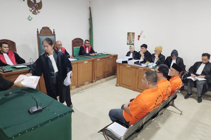 Pledoi “Crazy Rich Tulung Selapan”: Haji Sutar Cs Bantah Sejumlah Aset Yang Disita Berasal Dari TPPU Narkotika