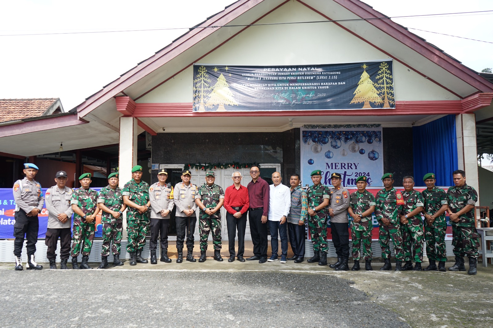 Jamin Keamanan Umat Kristiani Beribadah Perayaan Natal, Dandim 0402/OKI Laksanakan Patroli 