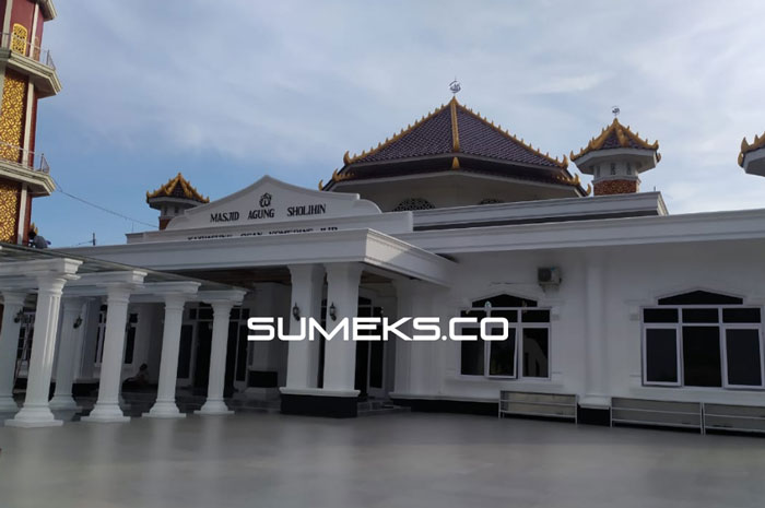 Masjid Agung Sholihin Kayuagung Hanya Terima Zakat Fitrah Beras, Bukan Uang