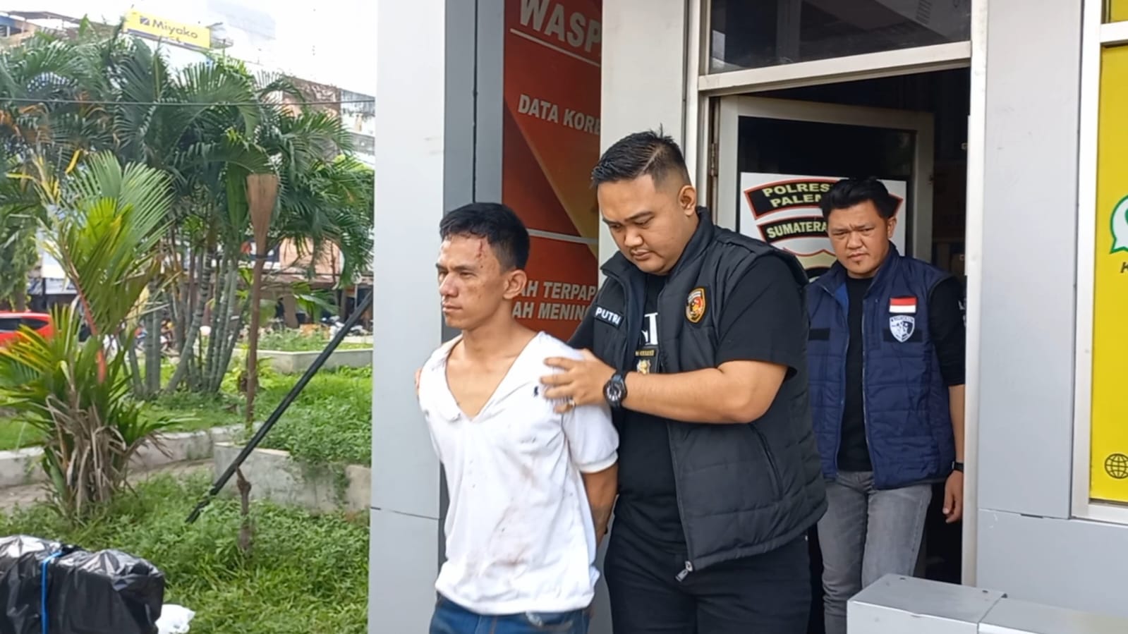 Rahmat Tertangkap Tangan Nyopet Handphone di Pasar Burung, Pecandu Narkoba Ini Babak Belur Dimassa 