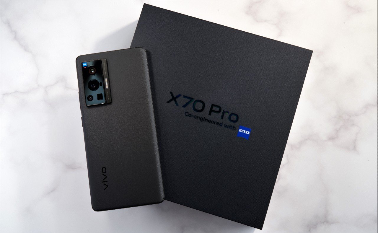 vivo X70 Pro: HP Stylish dengan Fitur Lengkap! Desain Ramping, Kamera Canggih dan Performa Gahar