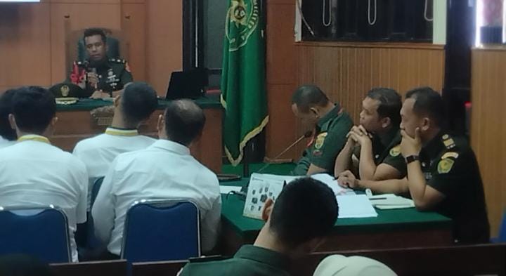 Dengar Keterangan Para Saksi, Terdakwa Kopda Bazarsah Mengantuk Sempat Terlelap Diruang Sidang