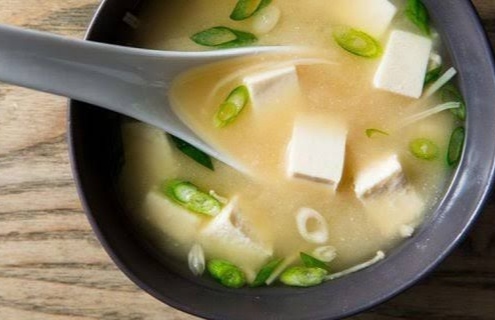 Resep Simpel Sup Tahu Daun Bawang, Aman untuk Penderita Kolesterol