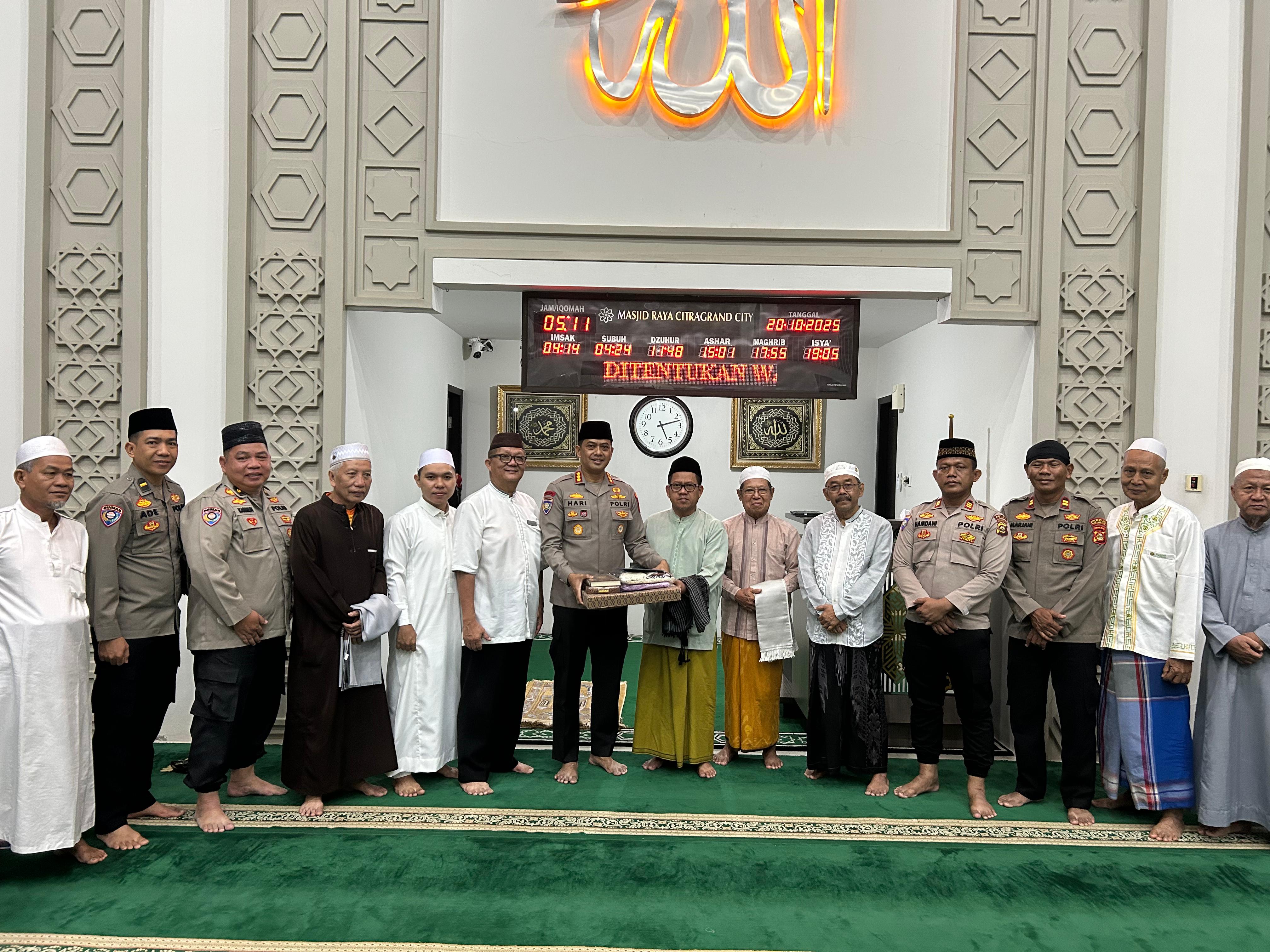 Dirbinmas Polda Sumsel Safari Subuh di Masjid Raya CGC Palembang